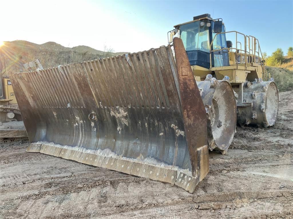 CAT 836H ソイルコンパクター