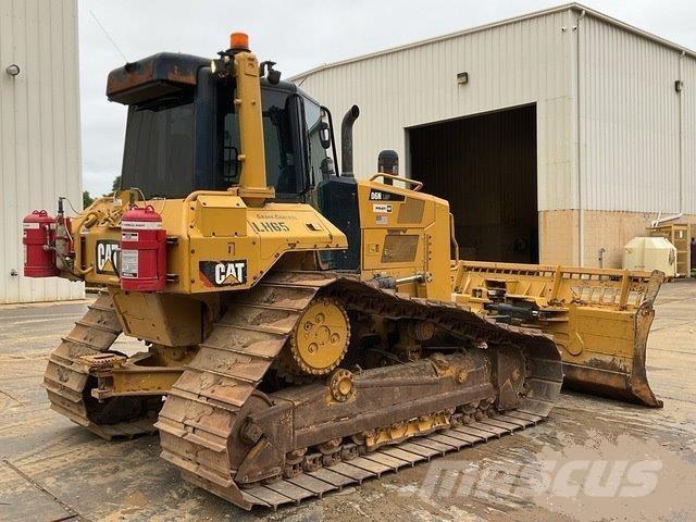 CAT D6N LGP ブルドーザー