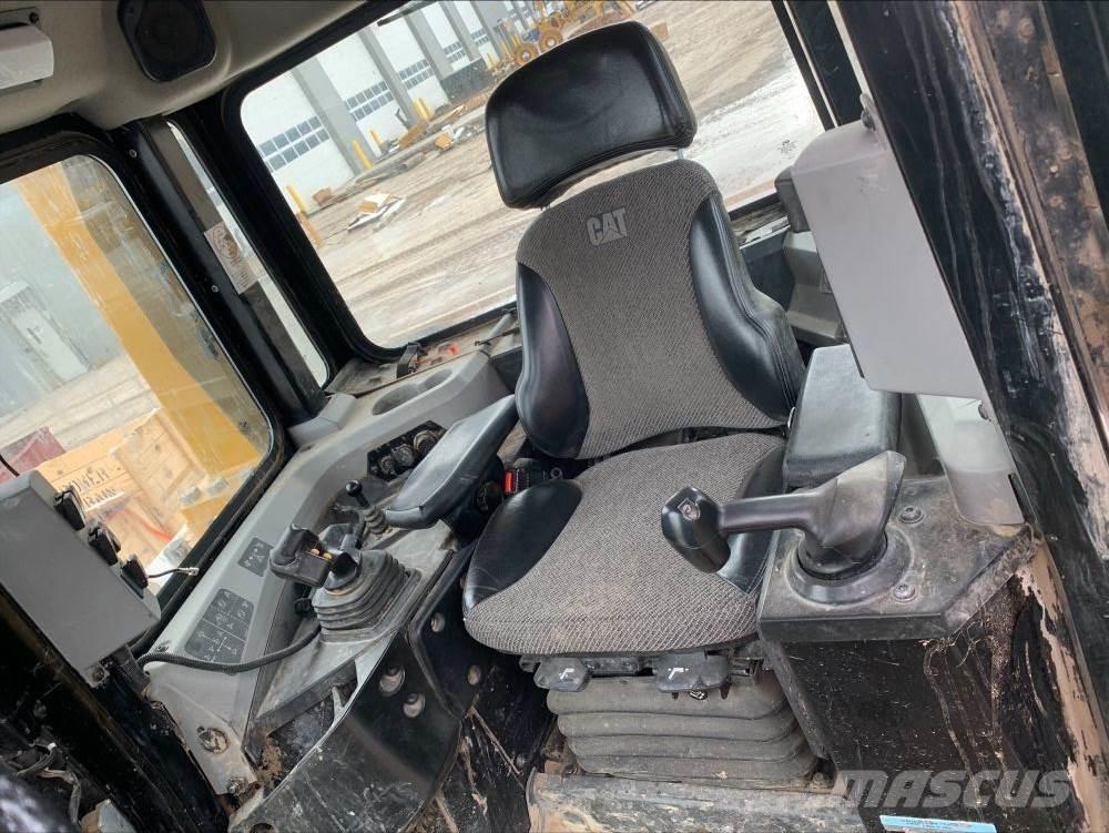 CAT D6T XW WH ブルドーザー