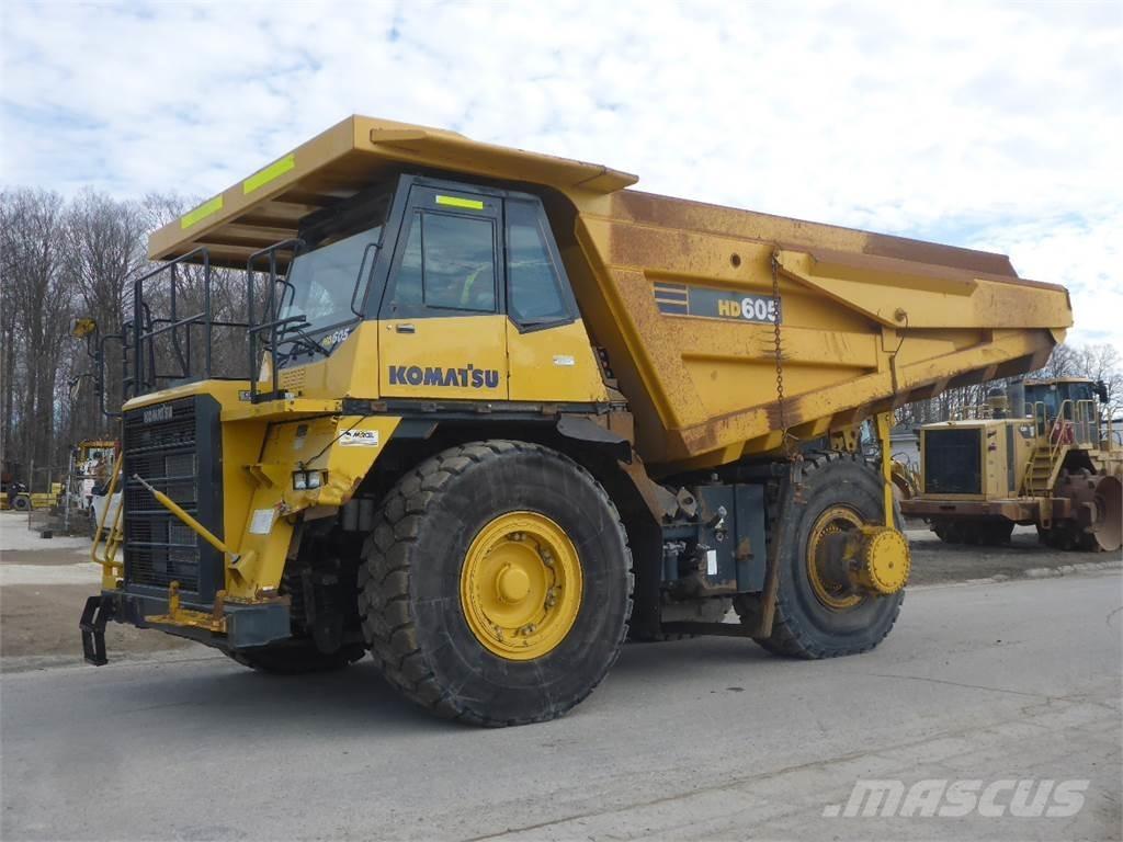 Komatsu HD605-7 リジットフレーム式ダンプトラック