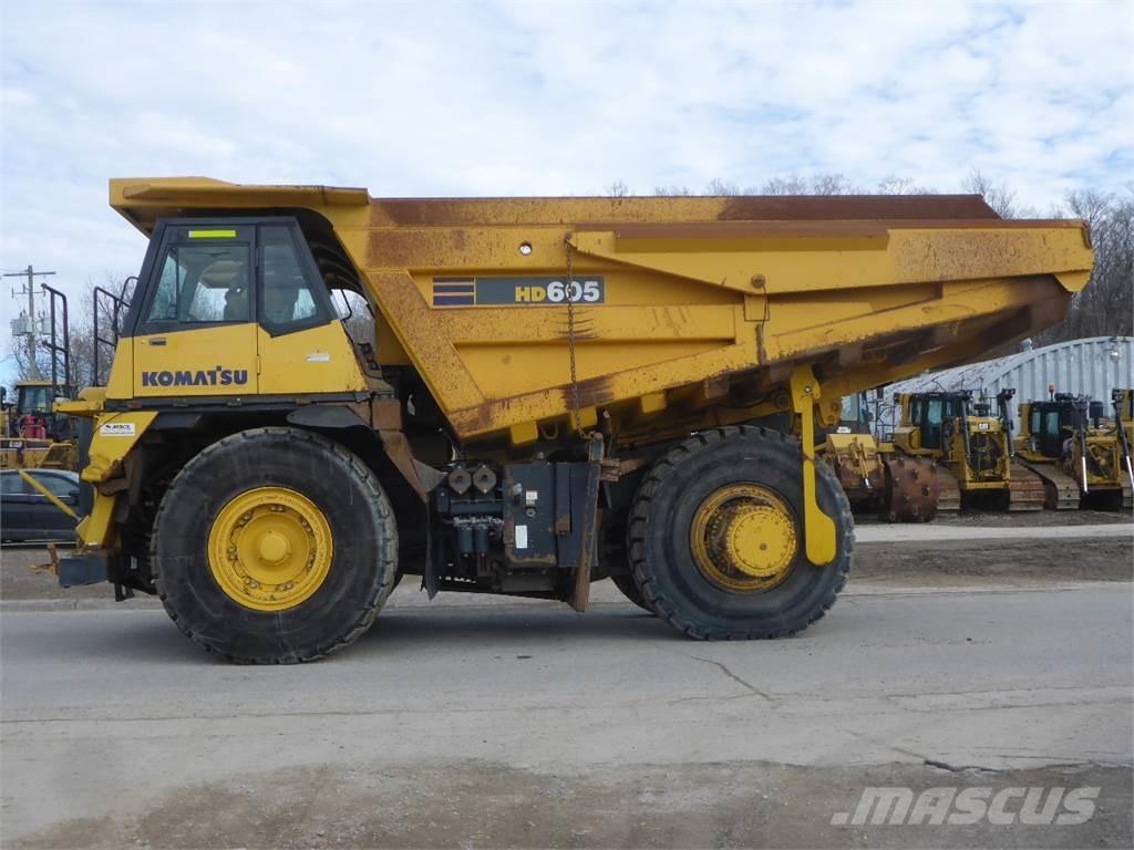 Komatsu HD605-7 リジットフレーム式ダンプトラック