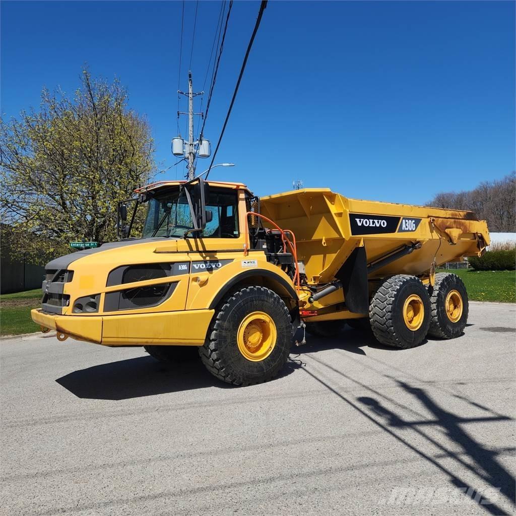 Volvo A30G アーティキュレート式ダンプトラック