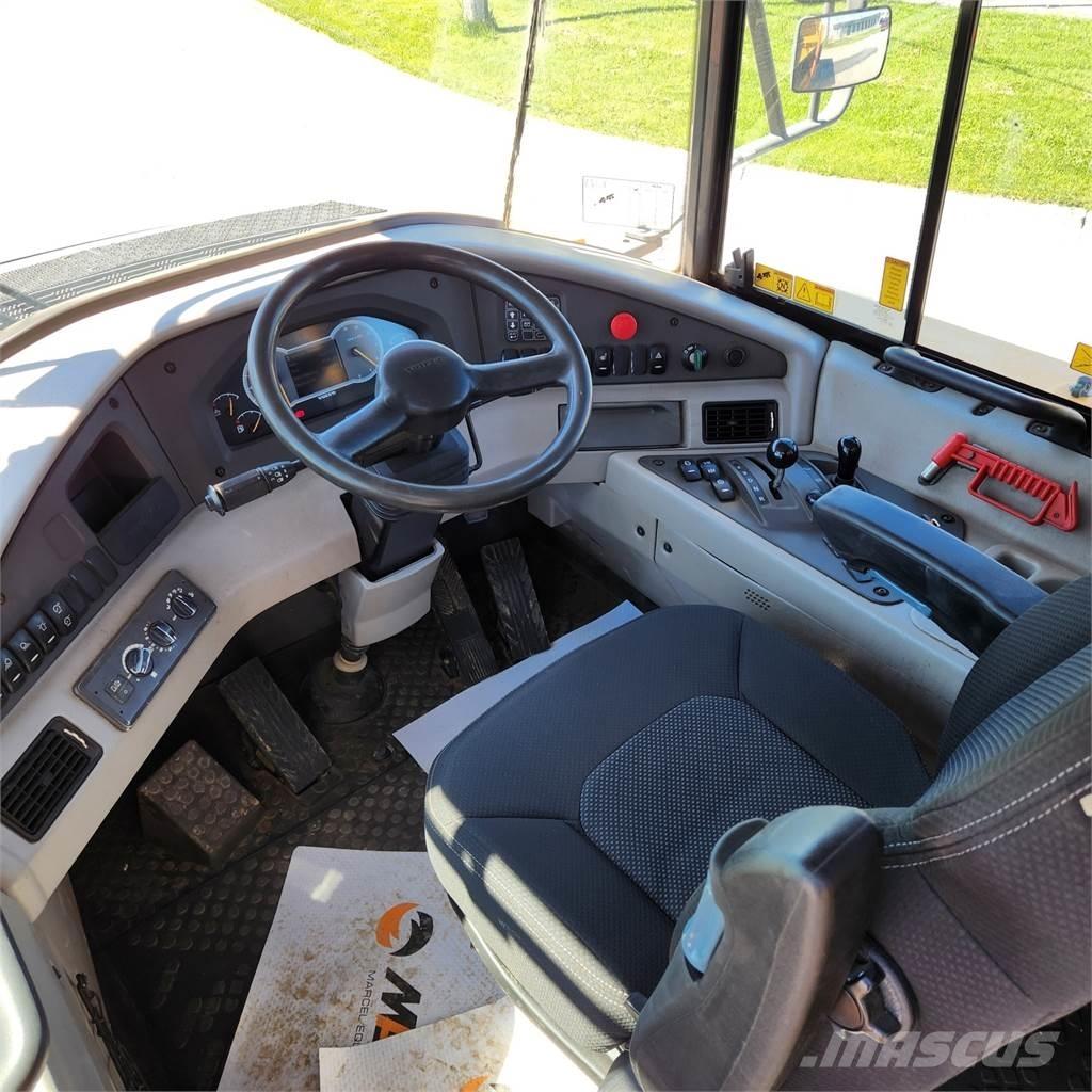 Volvo A30G アーティキュレート式ダンプトラック