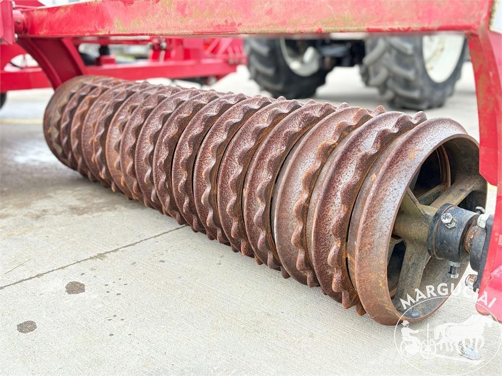 Agro-Factory 5,3 m. 農業機械 -　その他