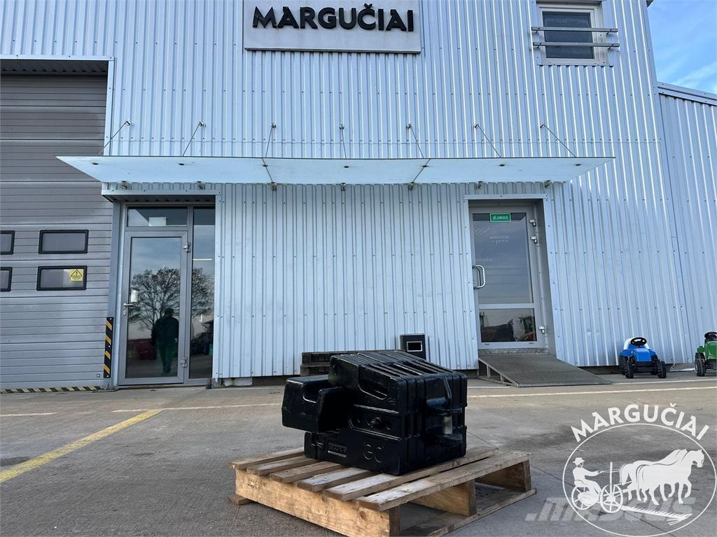 Farmtrac 252 kg. 農業機械 -　その他