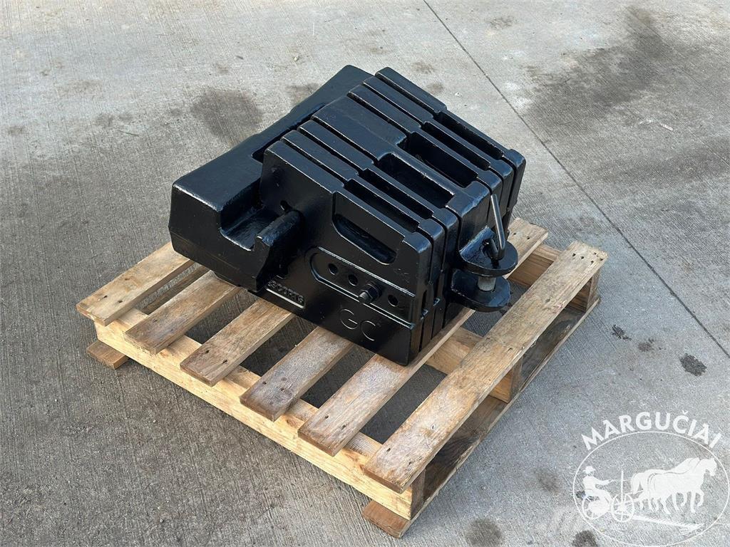 Farmtrac 252 kg. 農業機械 -　その他