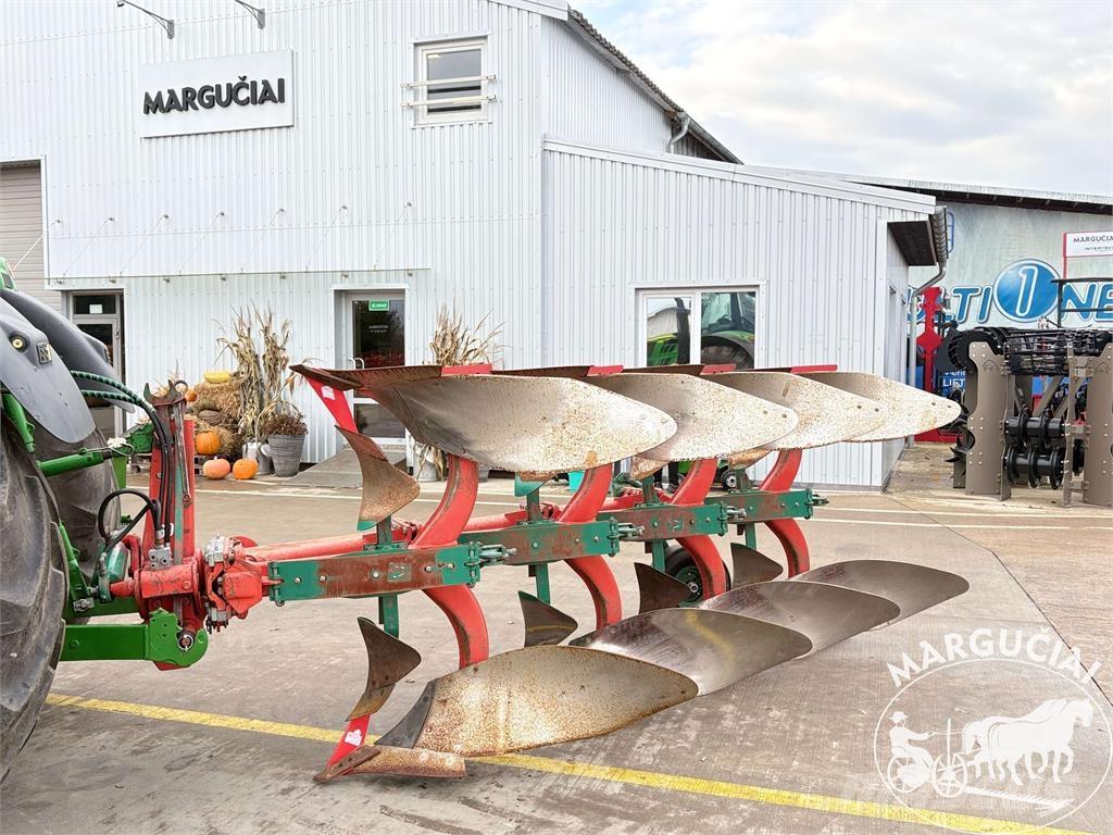 Kverneland 4 korpusų 農業機械 -　その他