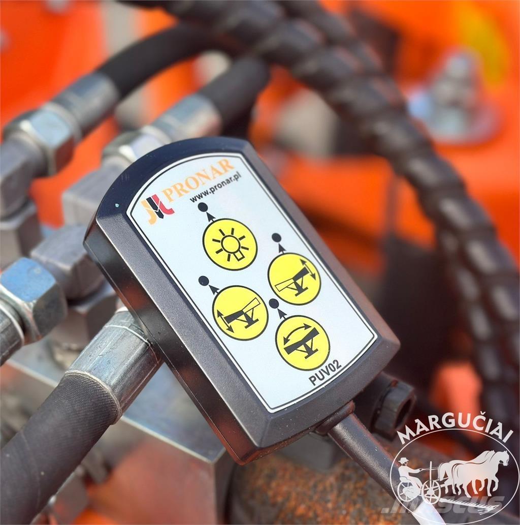 Pronar PUV-3000M 農業機械 -　その他