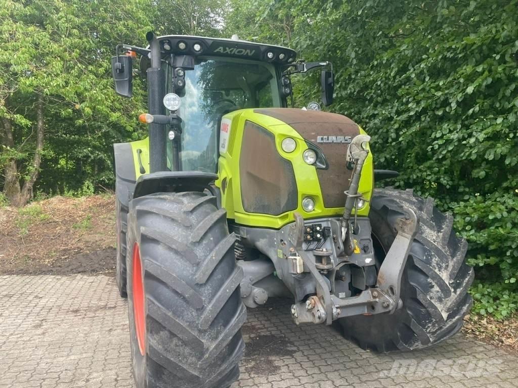 CLAAS AXION 830 トラクター
