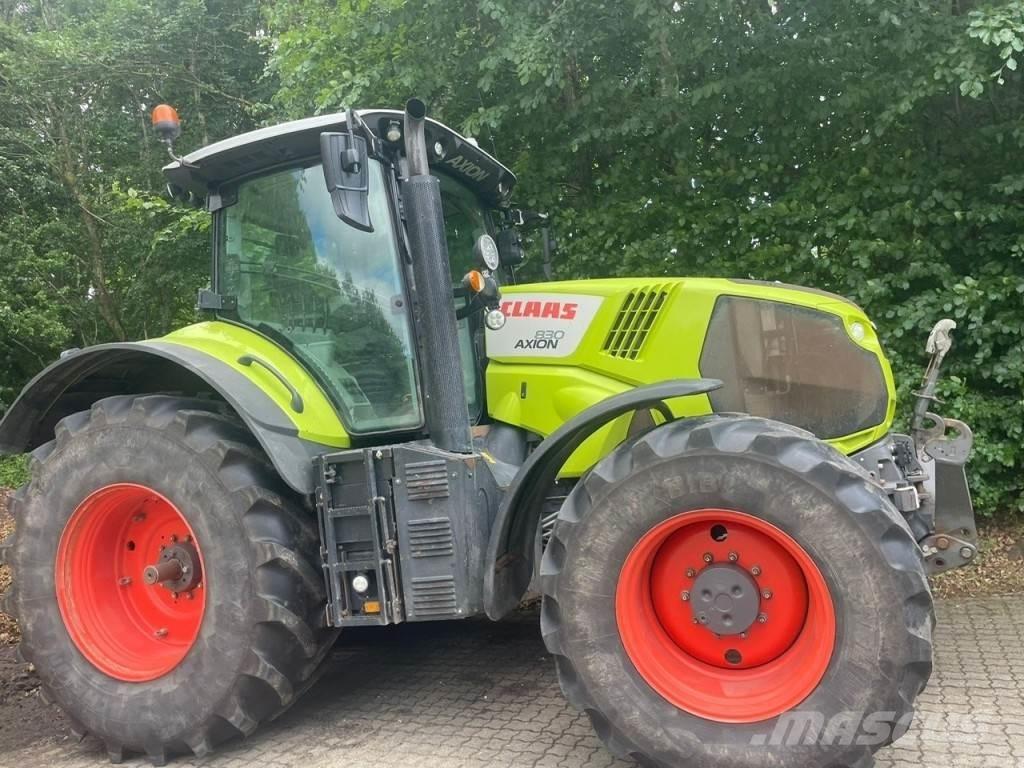 CLAAS AXION 830 トラクター