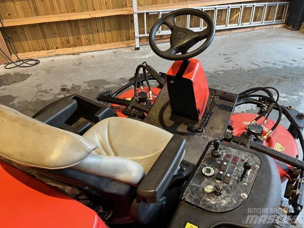 Jacobsen AR-3 乗用・自走モア/芝刈り機