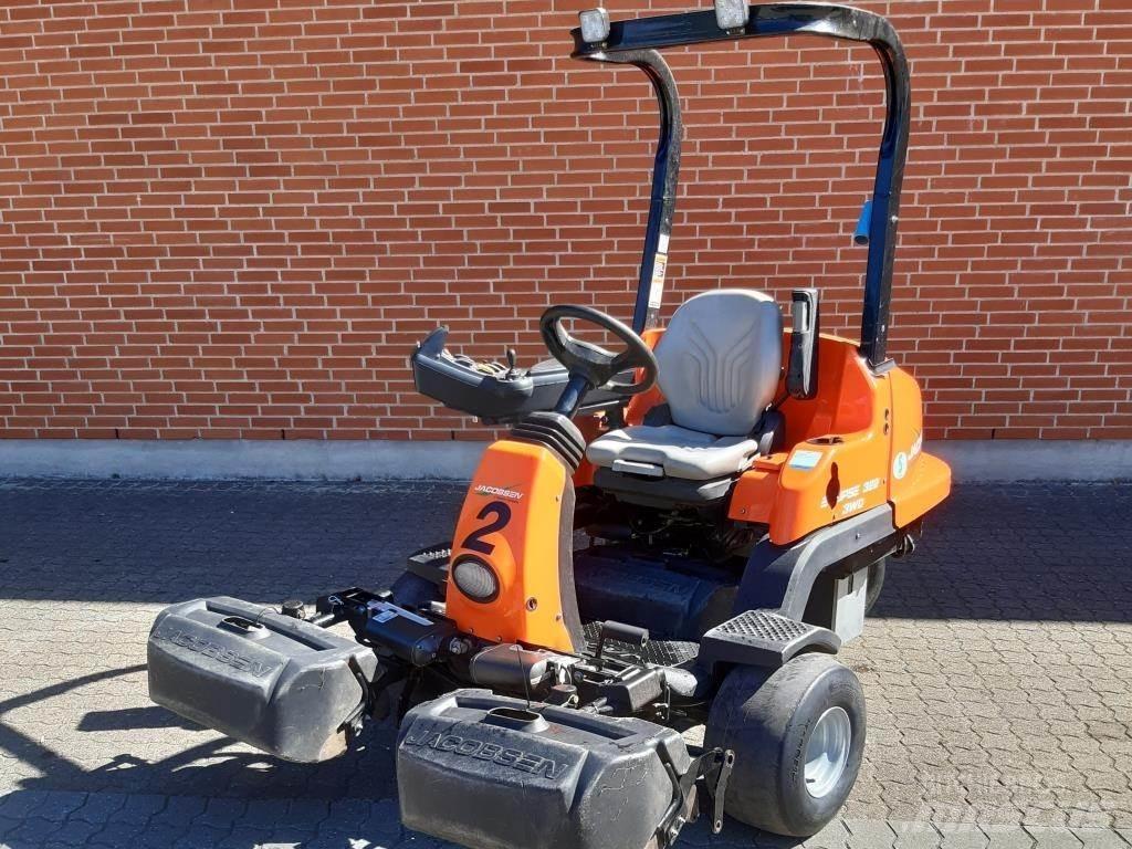Jacobsen ECLIPS 322 乗用・自走モア/芝刈り機
