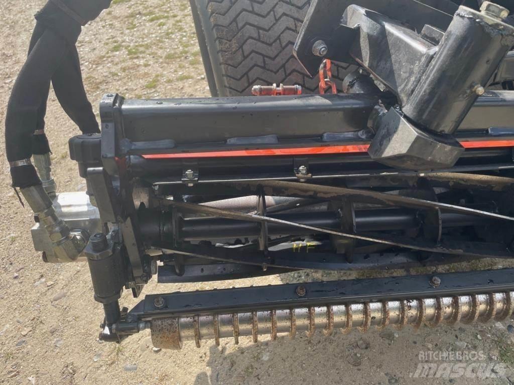 Jacobsen FAIRWAY 250 乗用・自走モア/芝刈り機