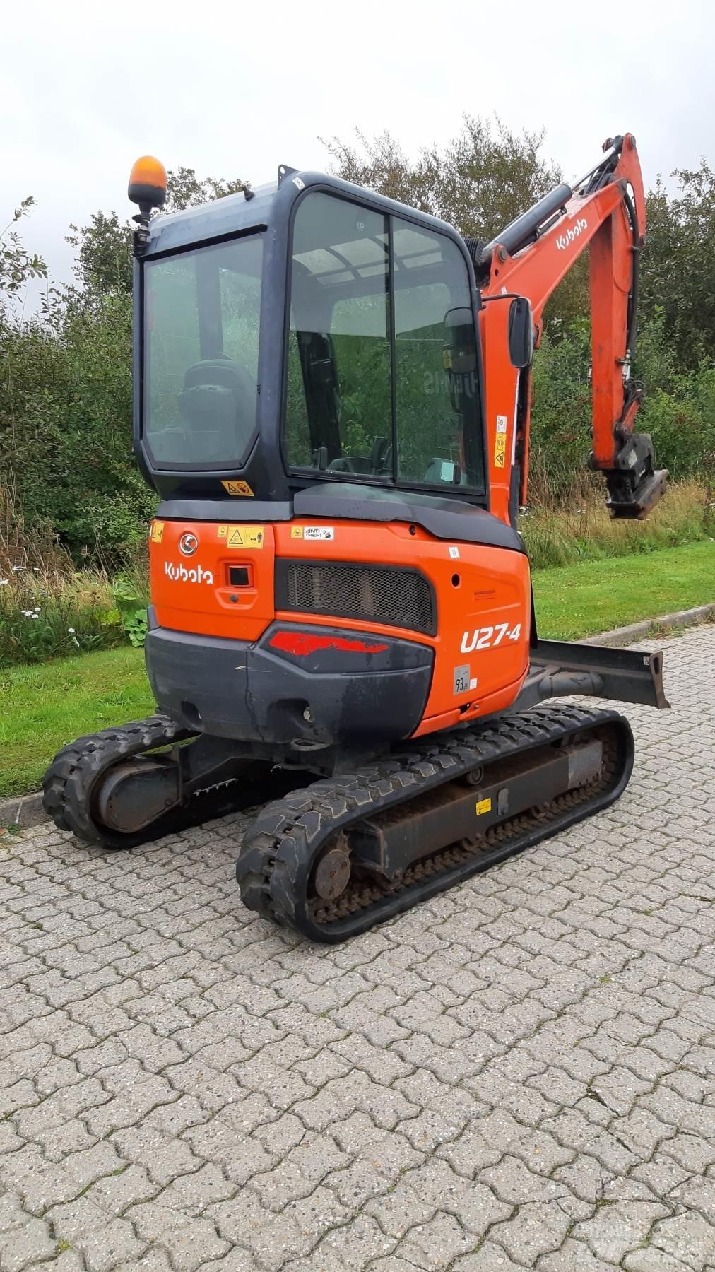 Kubota U27-3 ミニ油圧ショベル 7t以下（ミニユンボ・ミニディガー）