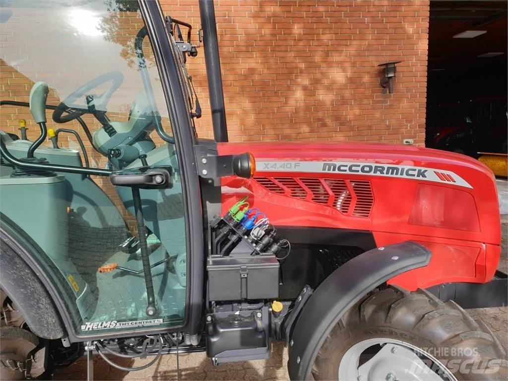 McCormick X4.40-F トラクター