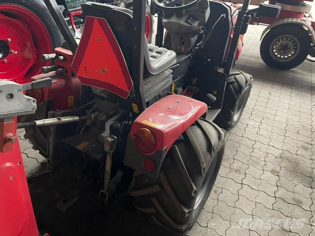 Valpadana 1330 HST コンパクトトラクター