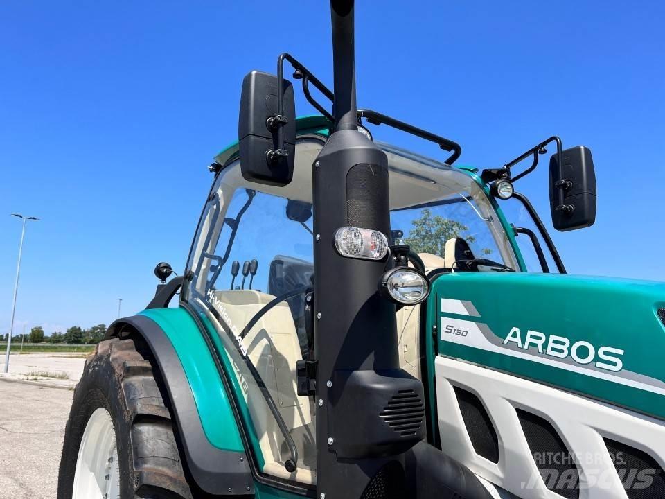 Arbos S 130 4x4 スノーブレードとプラウ
