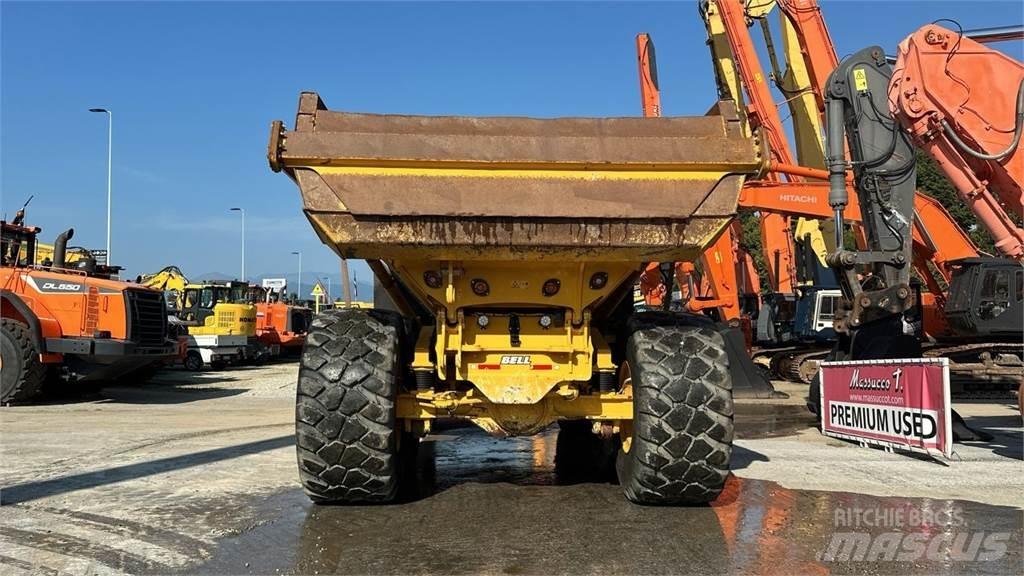 Bell B50E 6X6 サイト　ダンプ