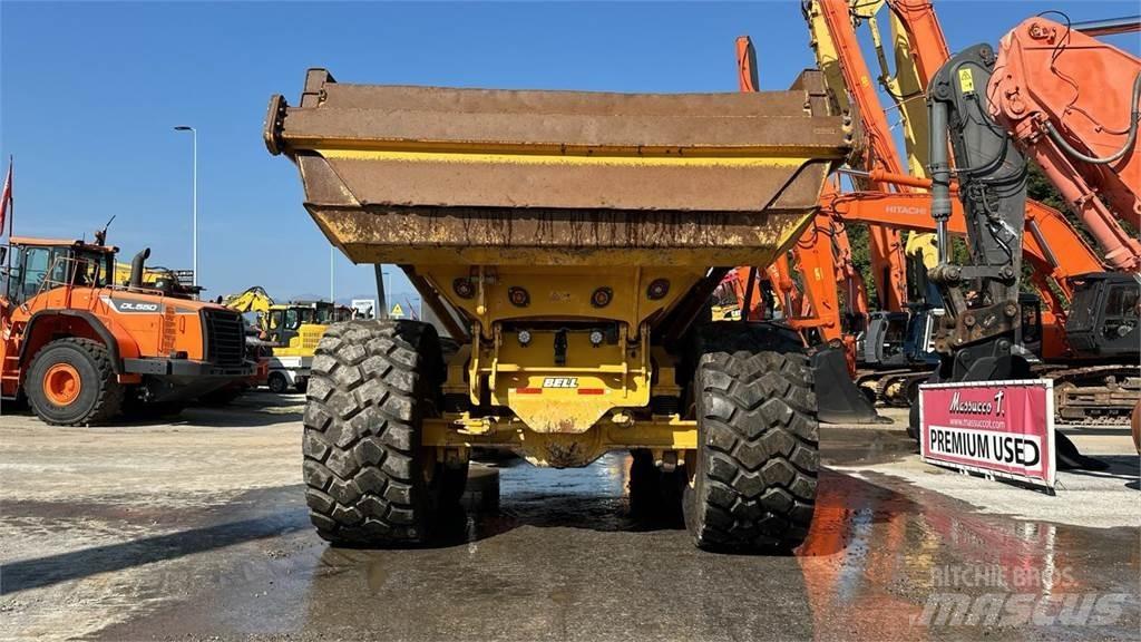 Bell B50E 6X6 サイト　ダンプ