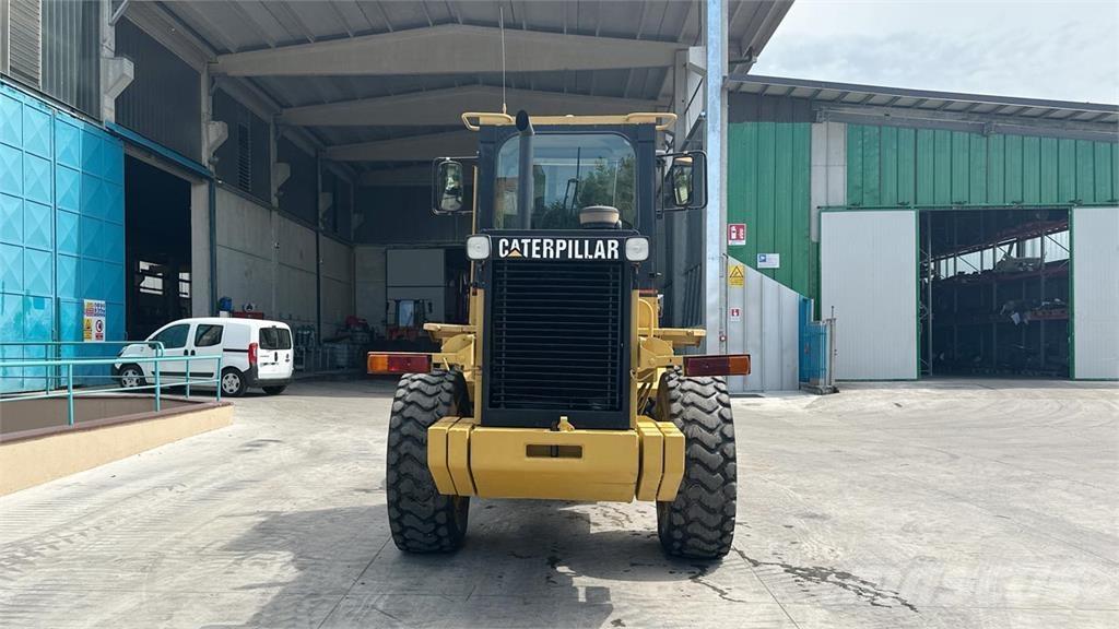 CAT 924F ホイールローダー・タイヤショベル