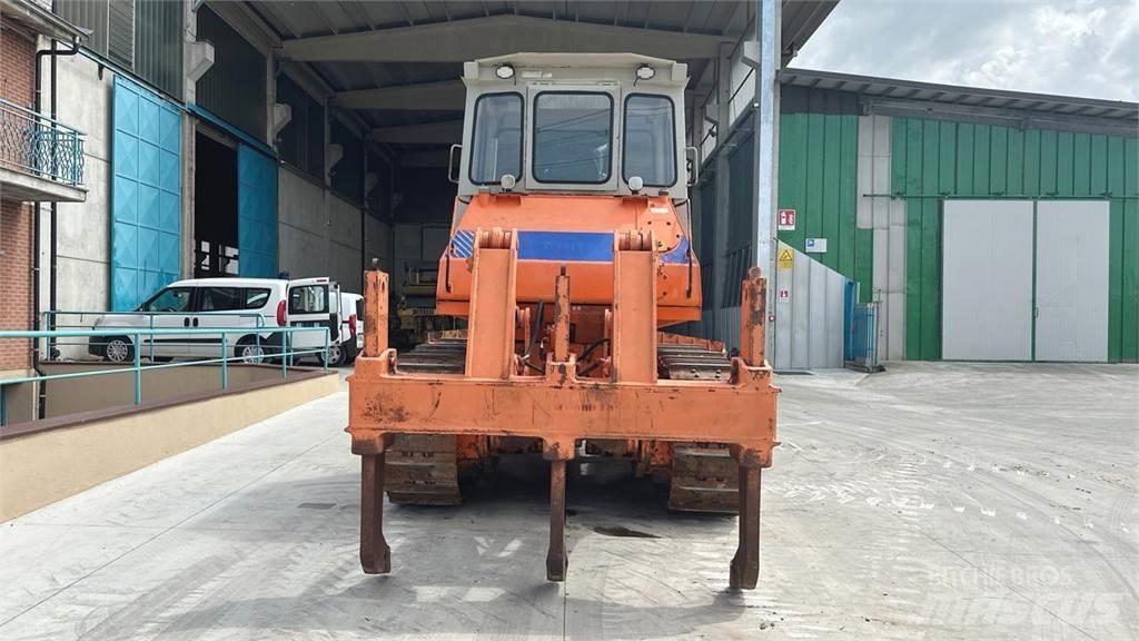 Fiat-Hitachi FD20 ブルドーザー