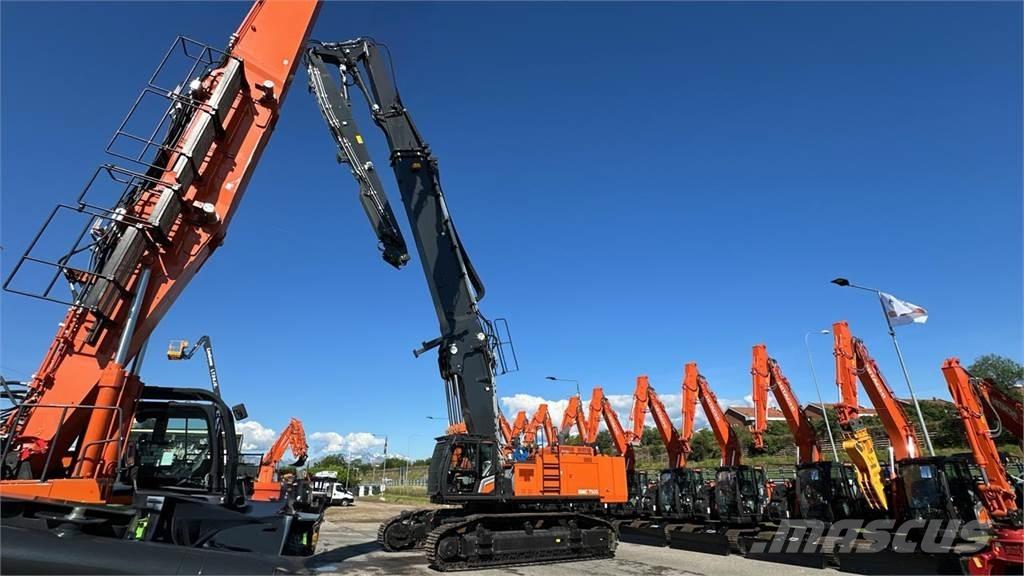 Hitachi KMC750S-7 大型油圧ショベル12t以上（パワーショベル・ユンボ）