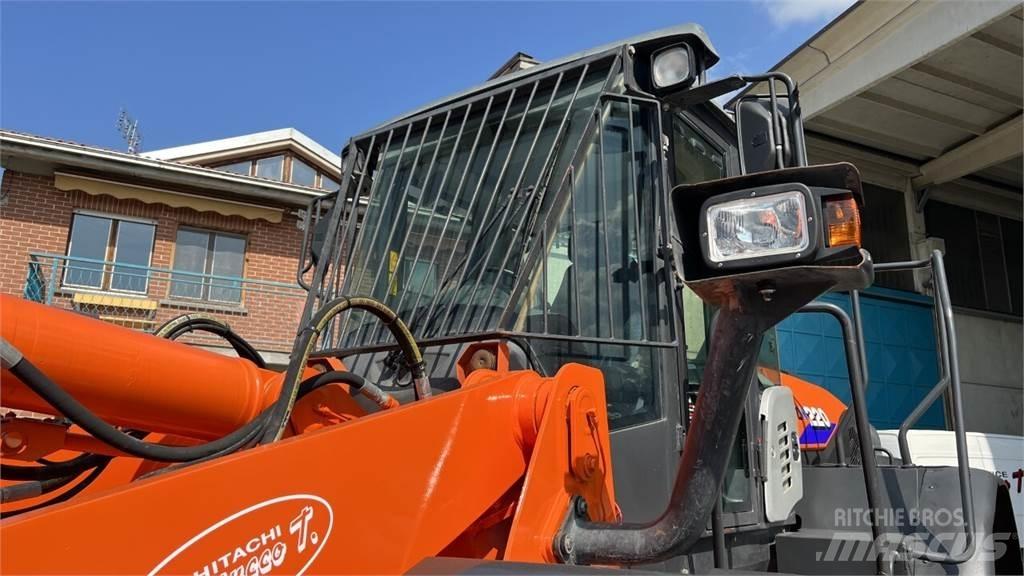 Hitachi ZW220-5B ホイールローダー・タイヤショベル