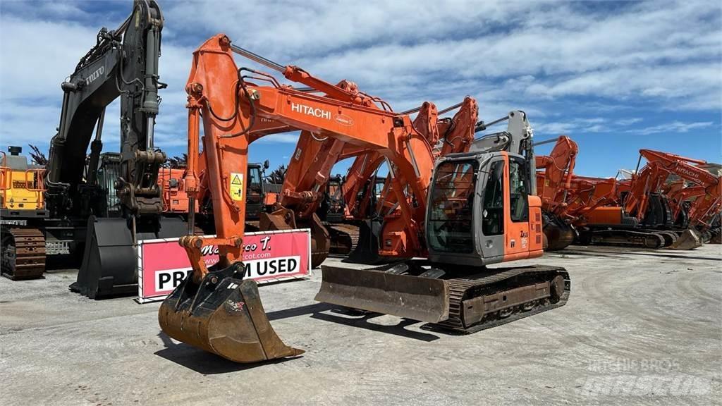 Hitachi ZX135US 中型油圧ショベル 7ｔ-12ｔ（ユンボ・パワーショベル・バックホー）