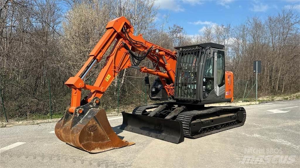 Hitachi ZX135US-3 中型油圧ショベル 7ｔ-12ｔ（ユンボ・パワーショベル・バックホー）