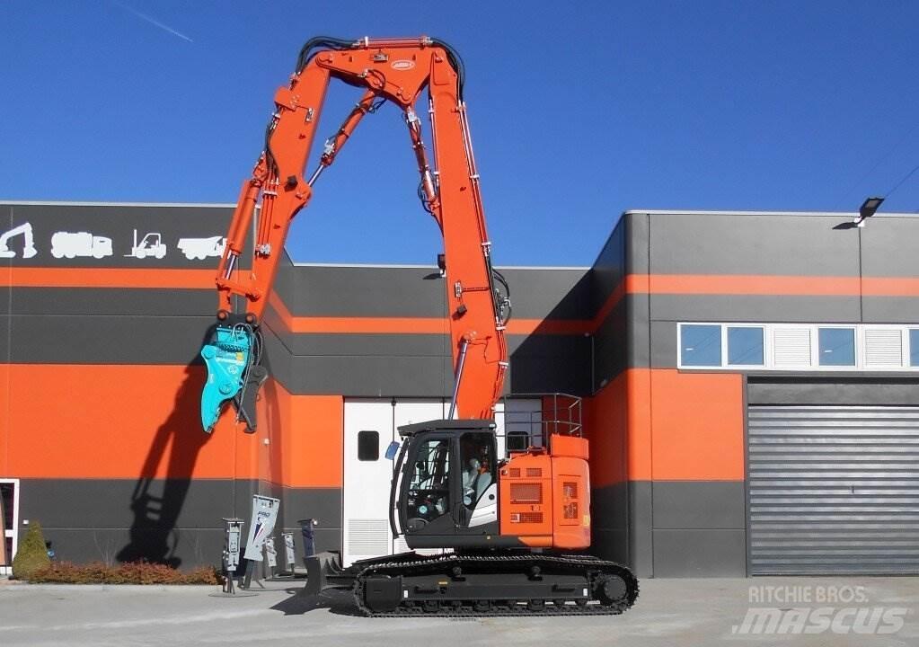 Hitachi ZX225-US6 大型油圧ショベル12t以上（パワーショベル・ユンボ）