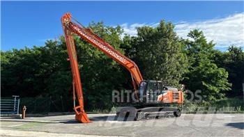 Hitachi ZX250LCN-7 大型油圧ショベル12t以上（パワーショベル・ユンボ）