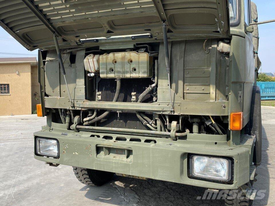 Iveco 260-35 その他トラック