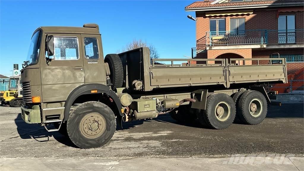 Iveco 260-35 6x4 その他トラック