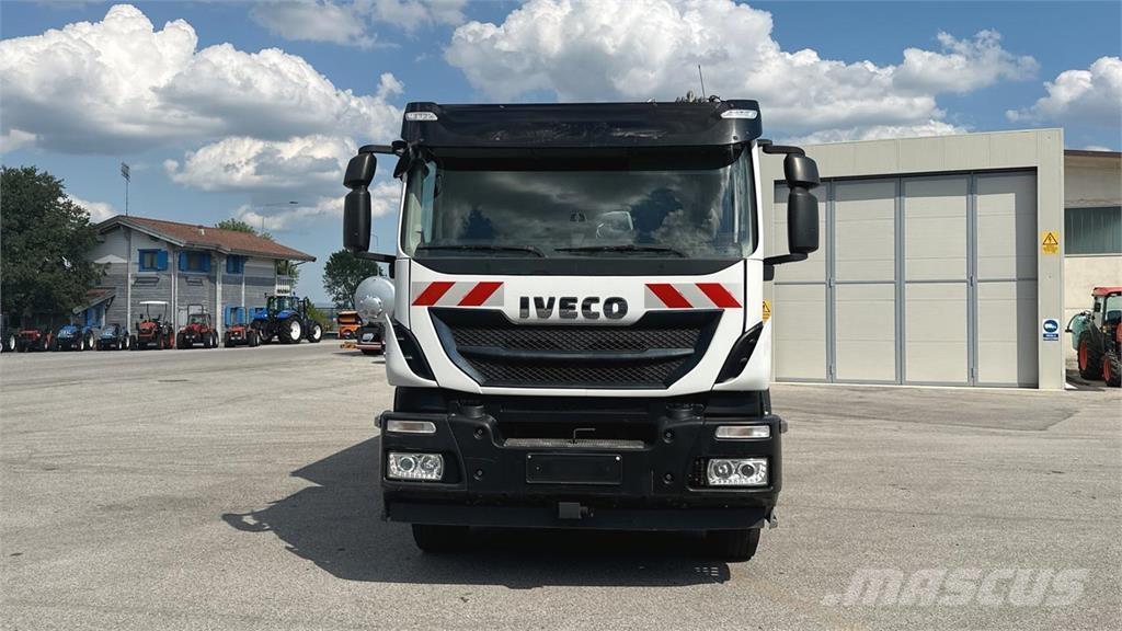 Iveco Stralis 330 6X2 その他トラック