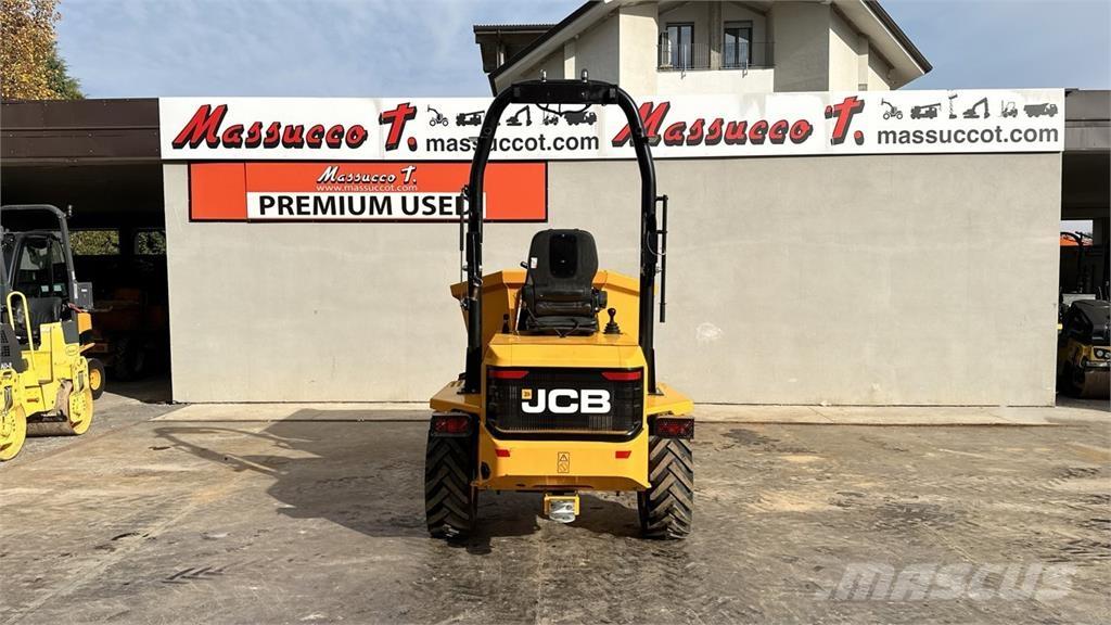 JCB 3STH-2S5 4X4 サイト　ダンプ