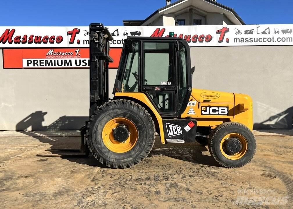 JCB 926 ラフターテレントラック