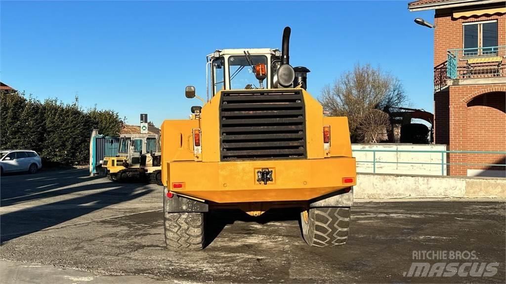 Liebherr L 551 ホイールローダー・タイヤショベル