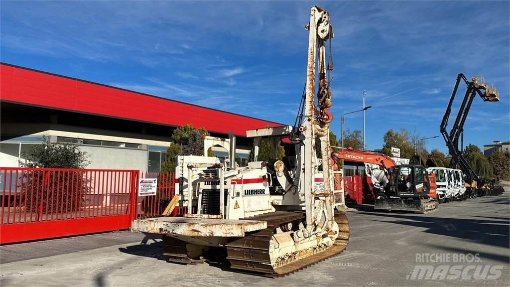 Liebherr RL 22 B パイプライン敷設機械