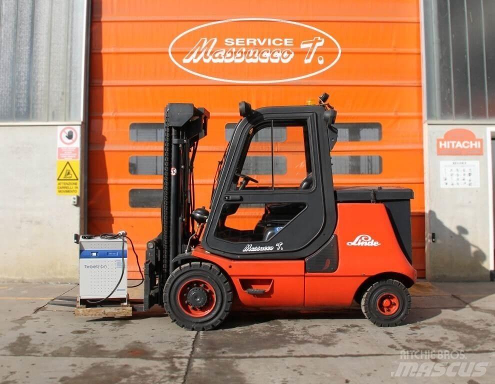 Linde E40P-02 バッテリーフォークリフト