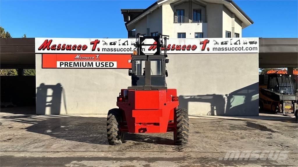 Manitou MB60H 4X2 ラフターテレントラック