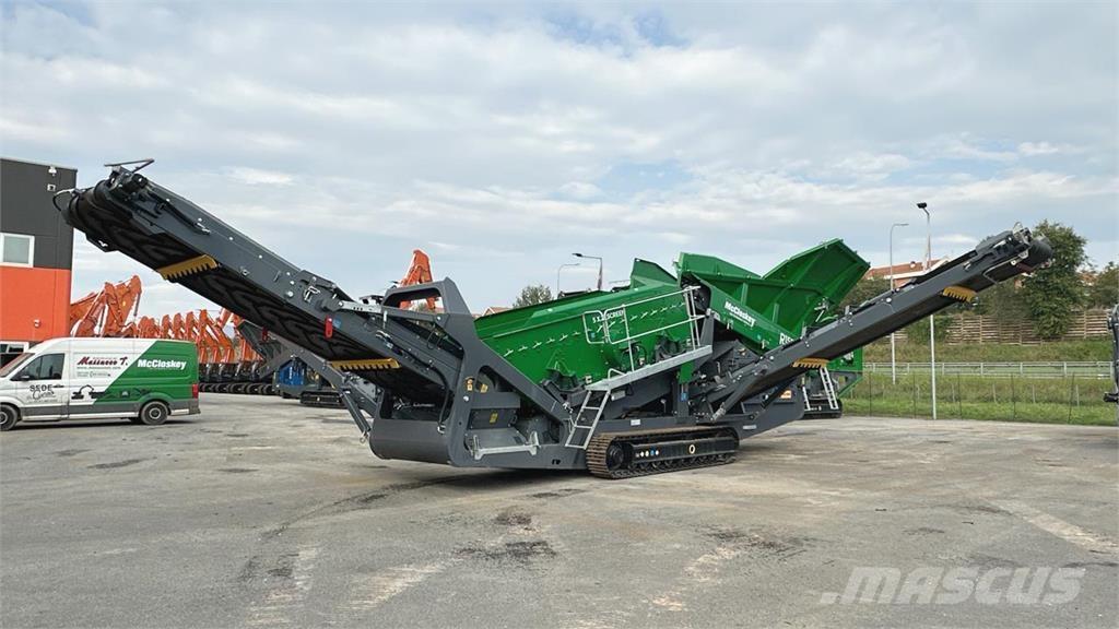 McCloskey R155 廃棄物並び替え設備