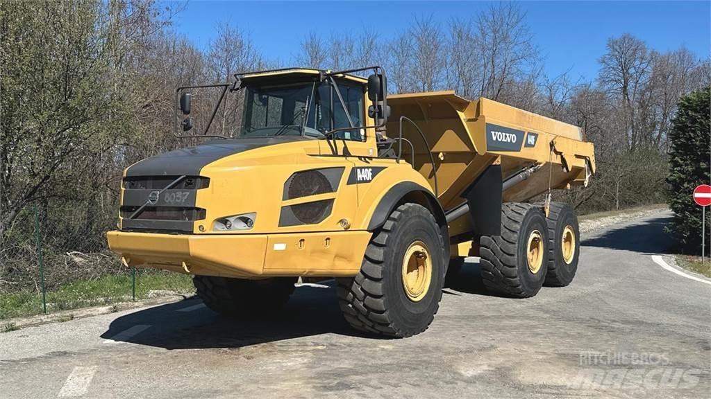 Volvo A40F 6x6 サイト　ダンプ