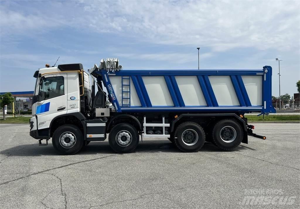 Volvo FMX 500 8X4 その他トラック