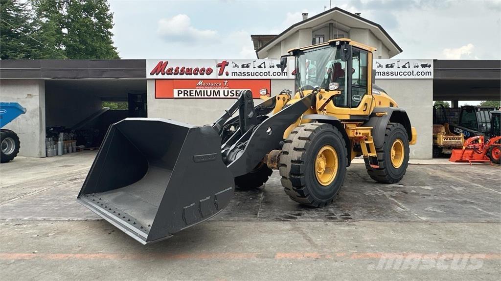 Volvo L60H 4X4 サイト　ダンプ