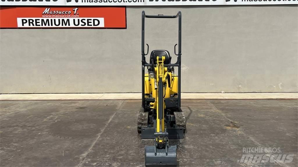 Wacker Neuson 803 ミニ油圧ショベル 7t以下（ミニユンボ・ミニディガー）