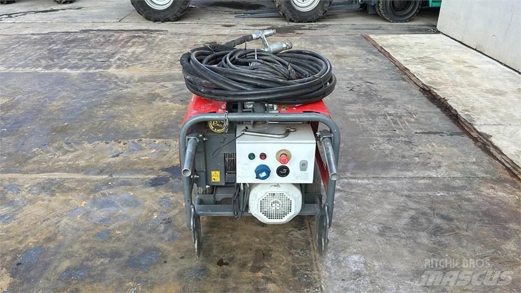 Wacker Neuson HPU8 ライトタワー