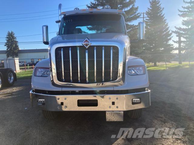 International HX 中古トラクターヘッド | トレーラーヘッド