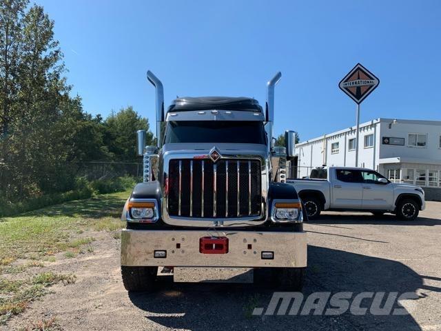 International HX 中古トラクターヘッド | トレーラーヘッド
