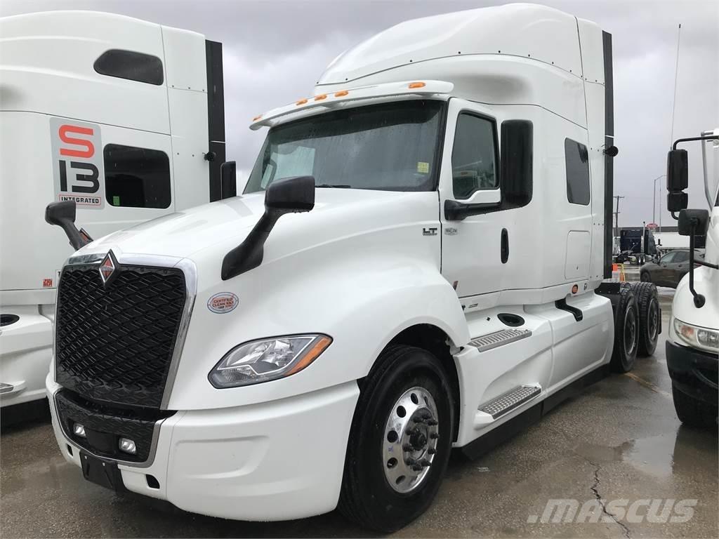 International LT 中古トラクターヘッド | トレーラーヘッド