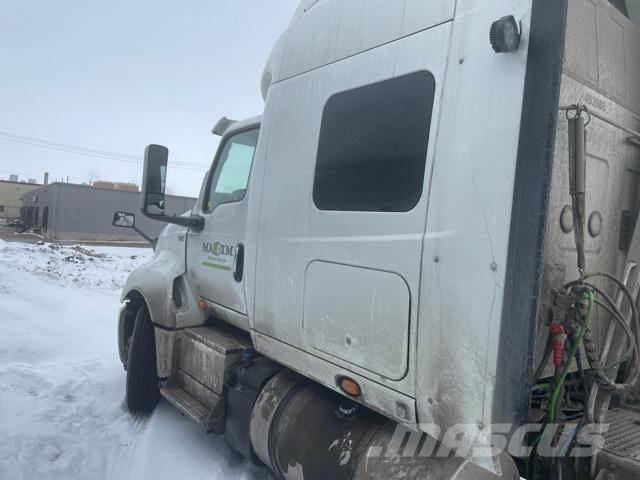 International LT 中古トラクターヘッド | トレーラーヘッド
